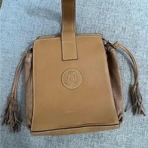 Vintage Leather Fendi Bag ! Italian exclusive